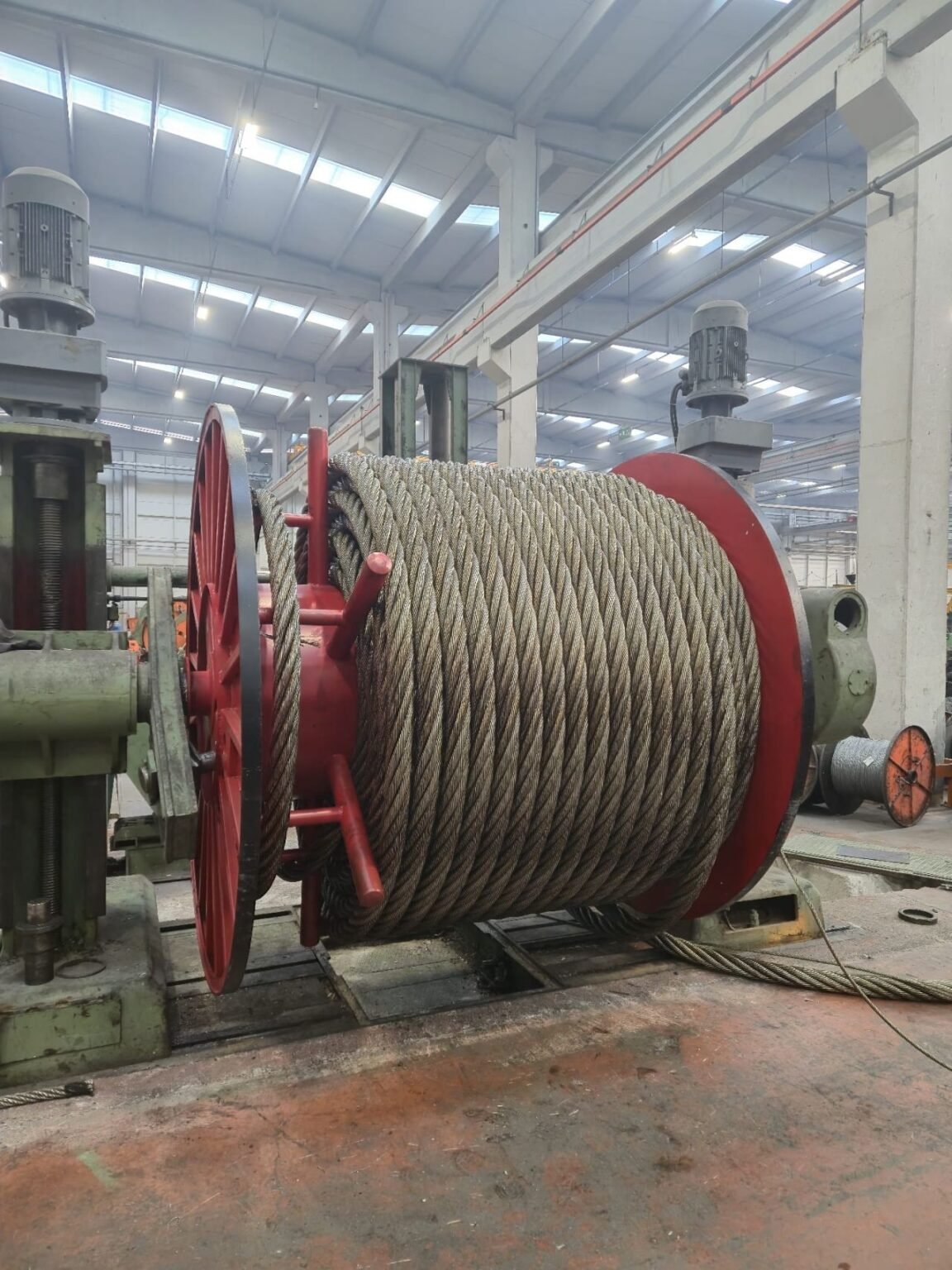 Wondering About Wire Ropes: What's the Difference Between Chains and ...
